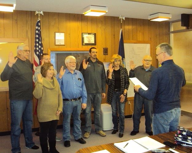 Planning Commission is sworn in